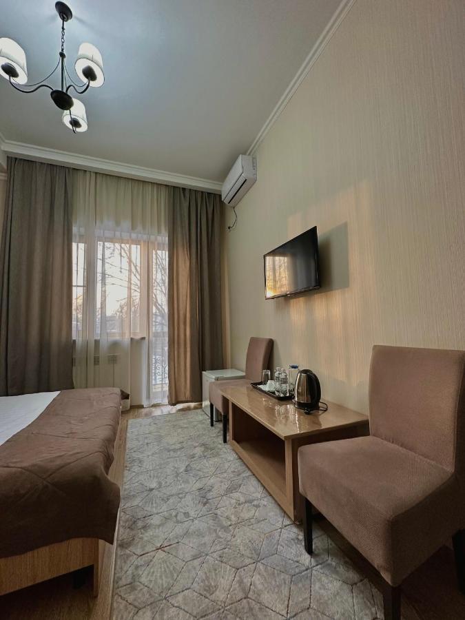 Bastau Hotel Almaty Exterior photo